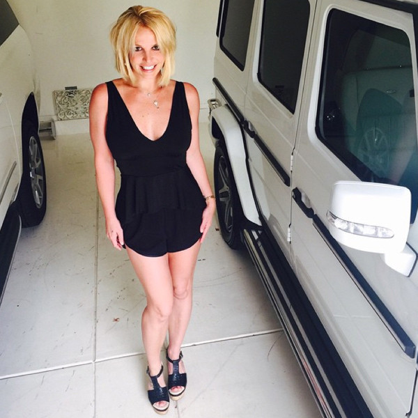 Britney Spears Flaunts Short New Haircut Perfect For Summer E News